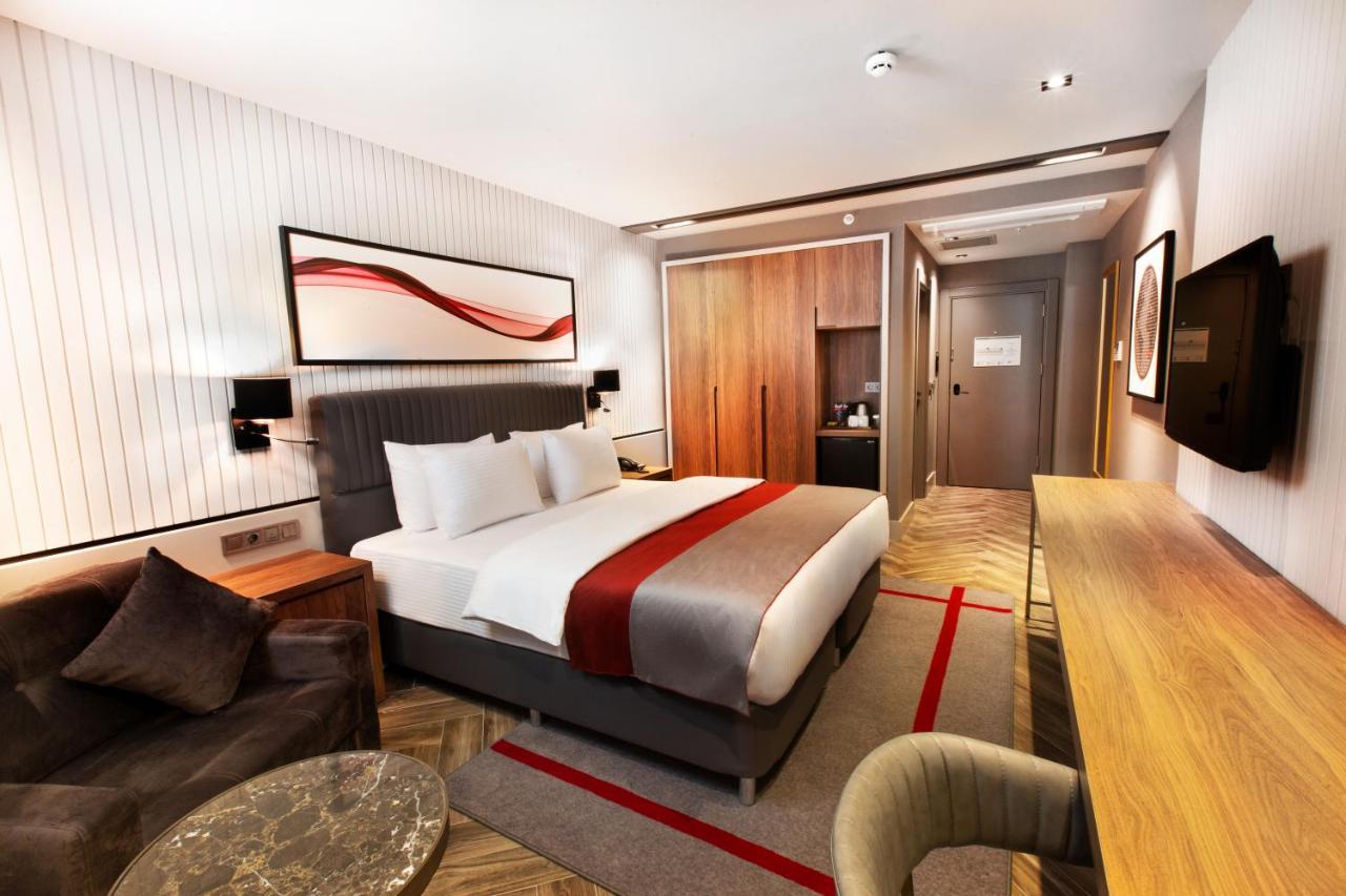 Ramada By Wyndham Erzurum Esterno foto