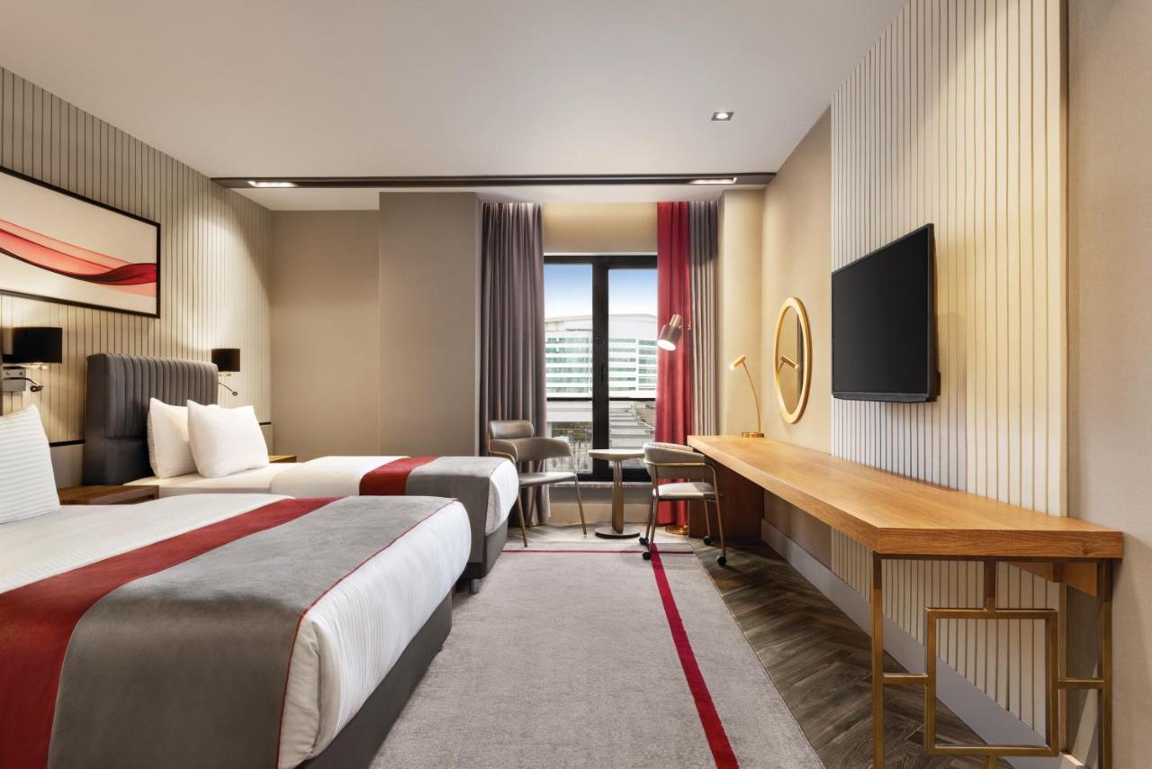 Ramada By Wyndham Erzurum Esterno foto